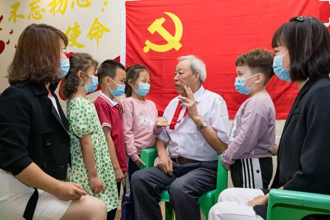 奥特曼黑暗世界